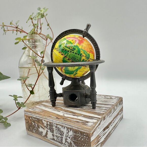 Vintage Tin Litho World Globe Brass Frame Pencil Sharpener - Picture 1 of 5